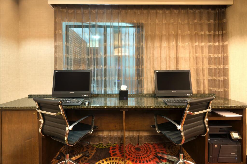 hotel image 10