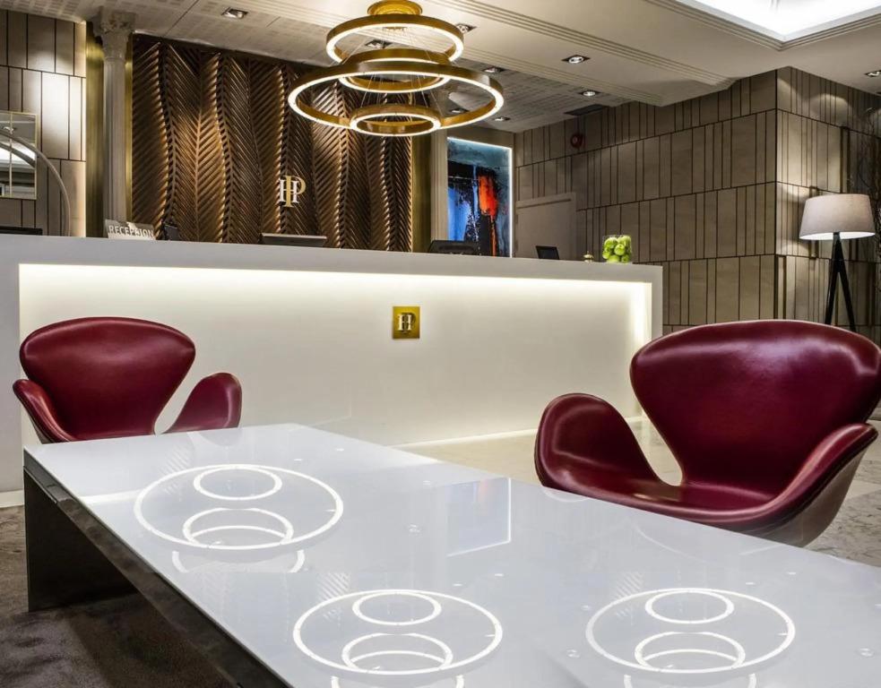 hotel image 13