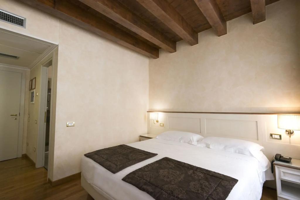 hotel image 38