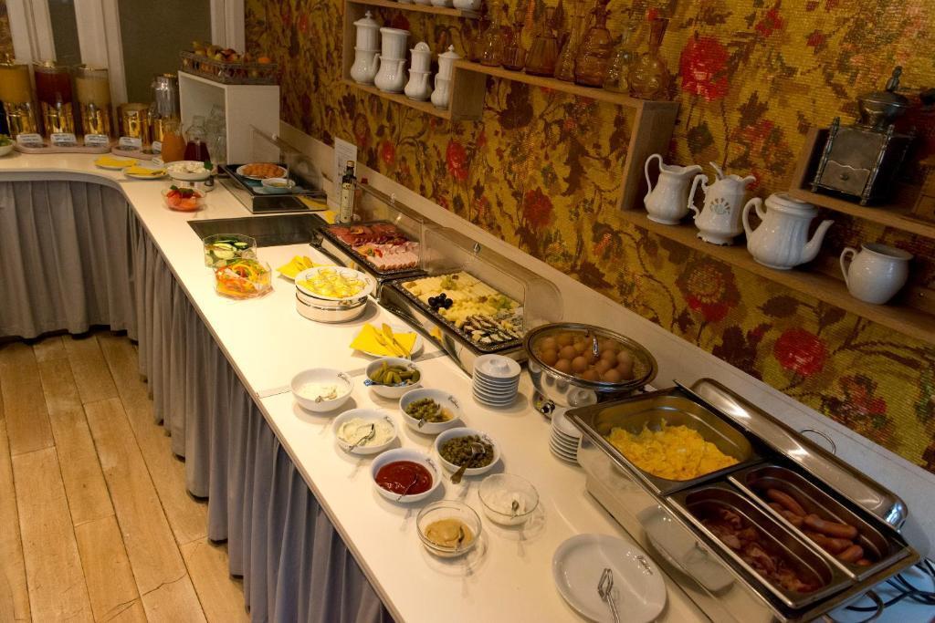 hotel image 8