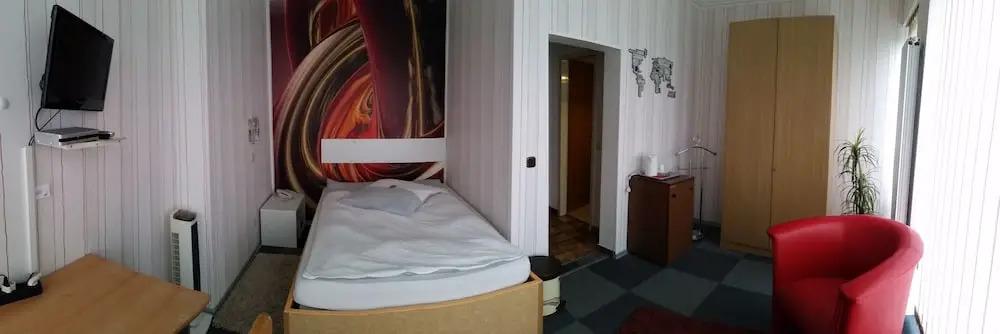 hotel image 9