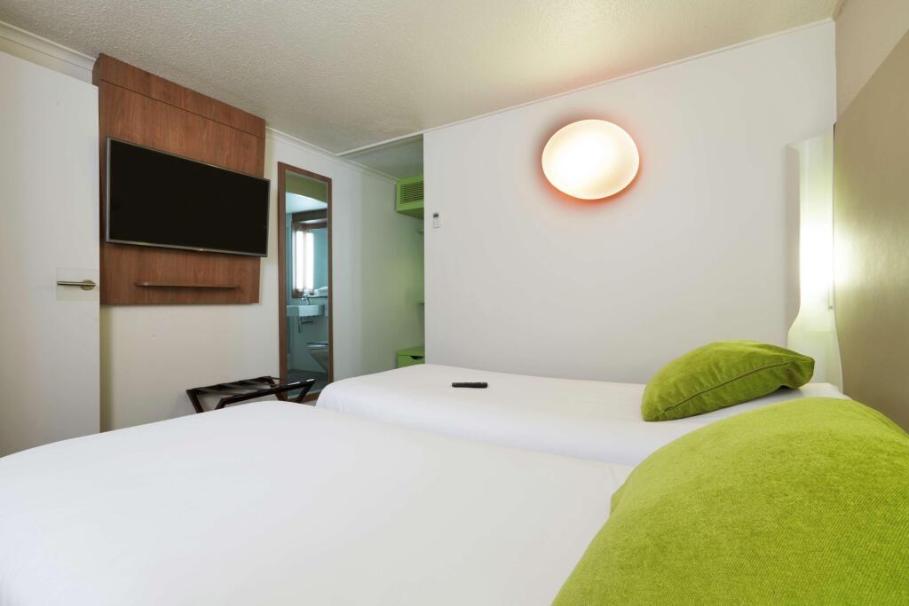 hotel image 12