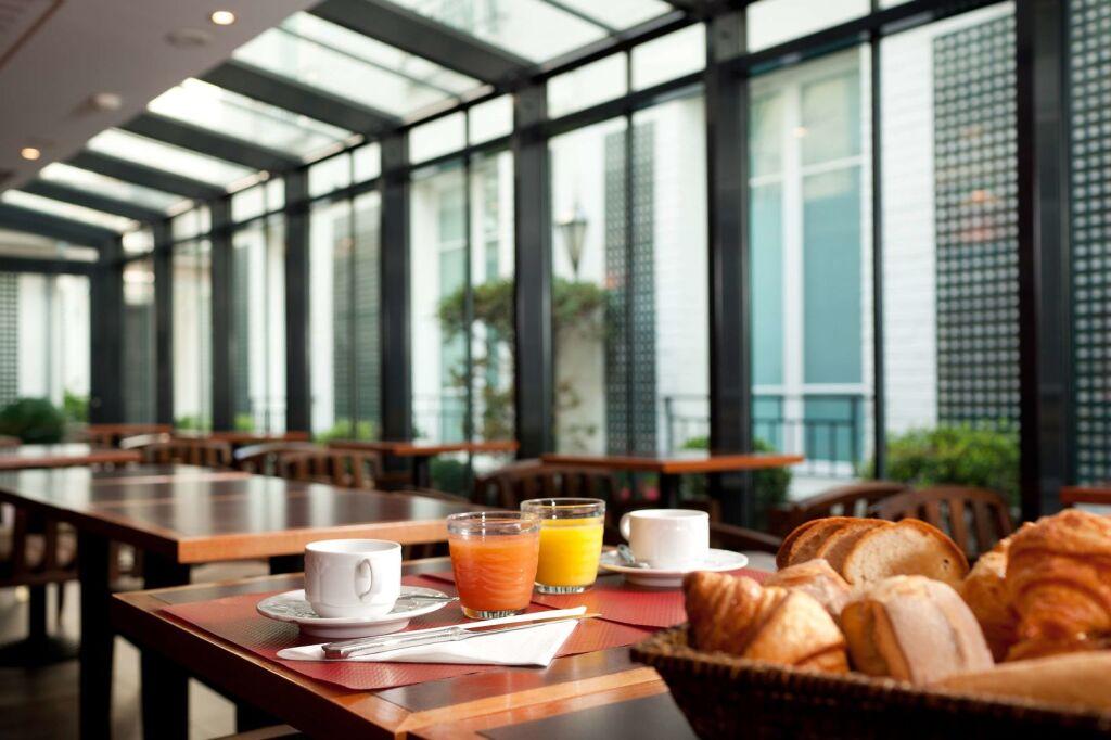 hotel image 10