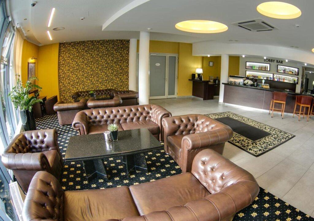 hotel image 32