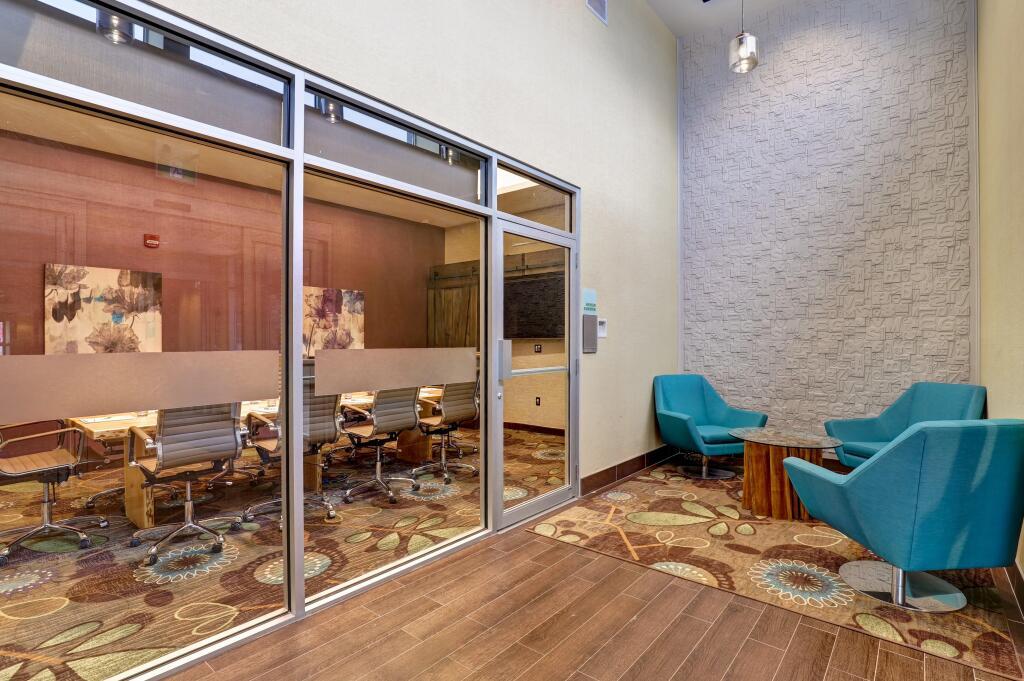 hotel image 13