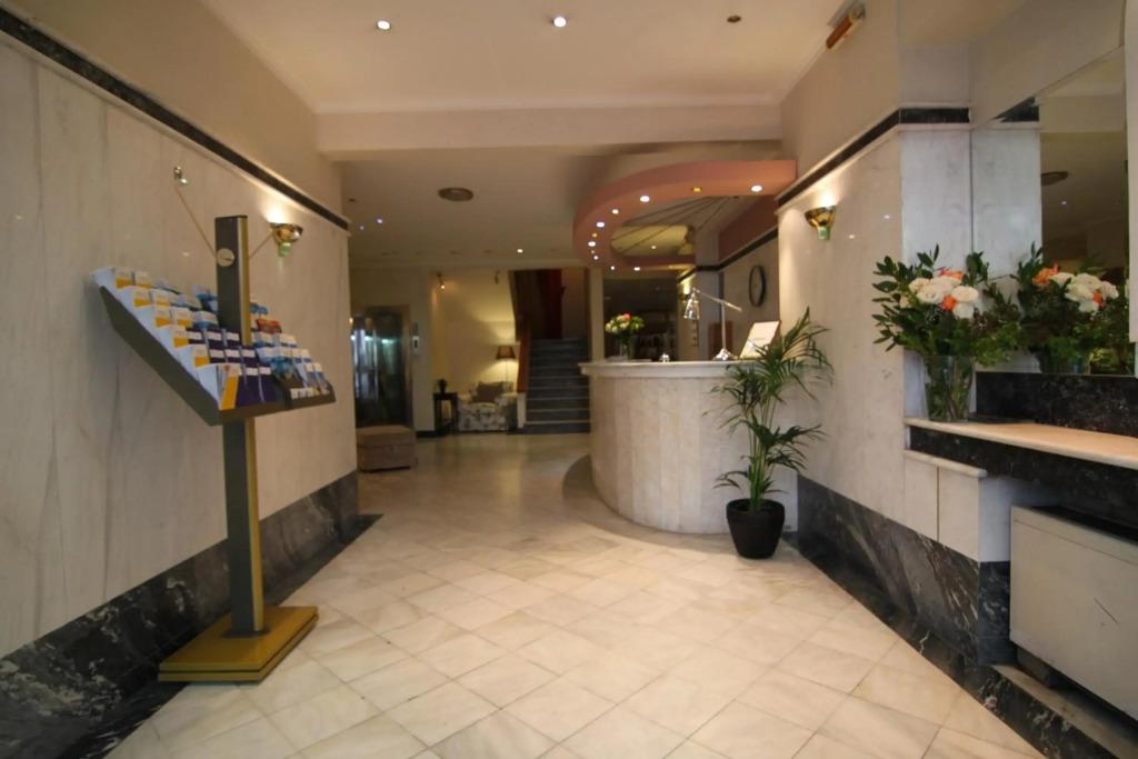 hotel image 10