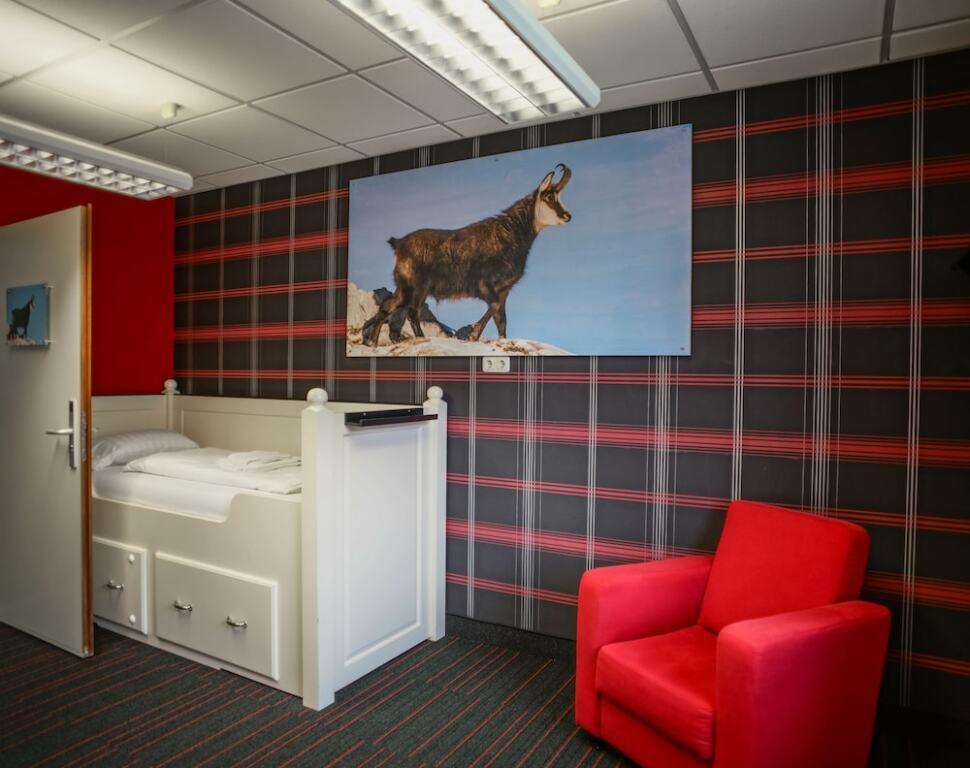 hotel image 16