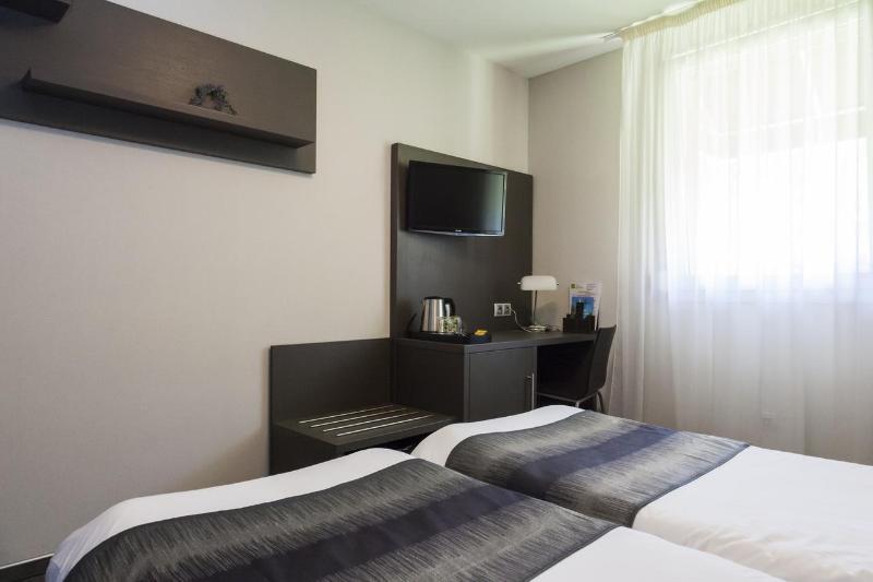 hotel image 9