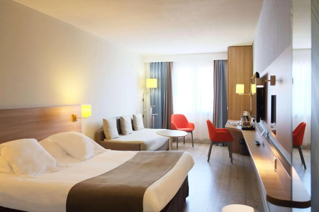 hotel image 12
