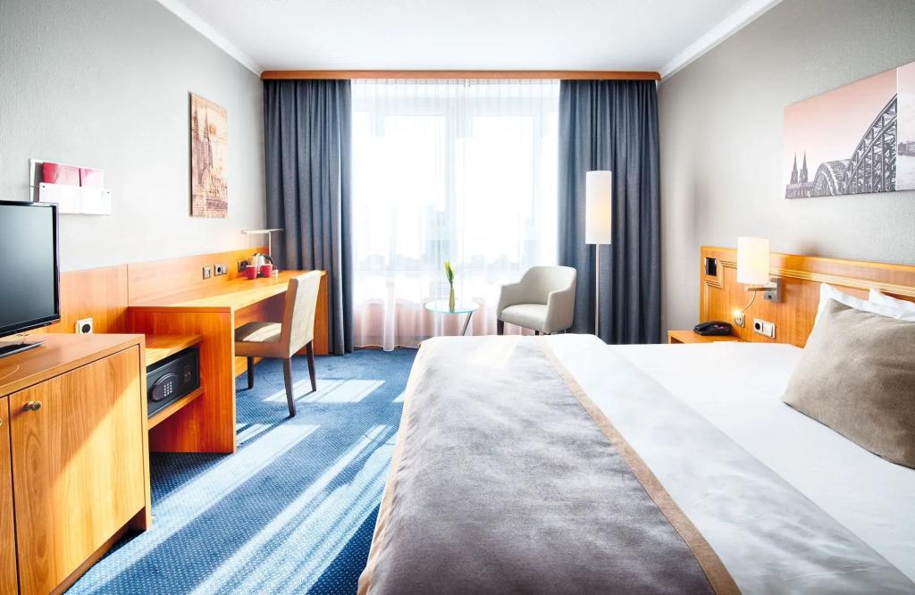 hotel image 13