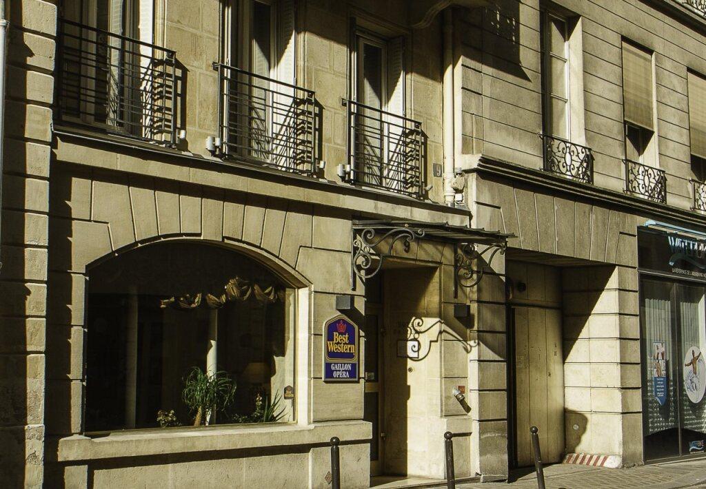 hotel