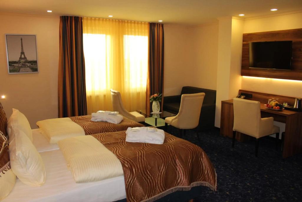 hotel image 8
