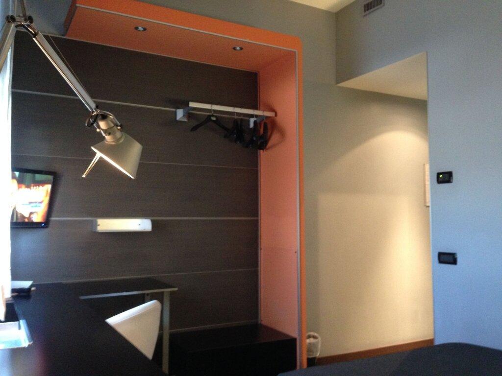 hotel image 16