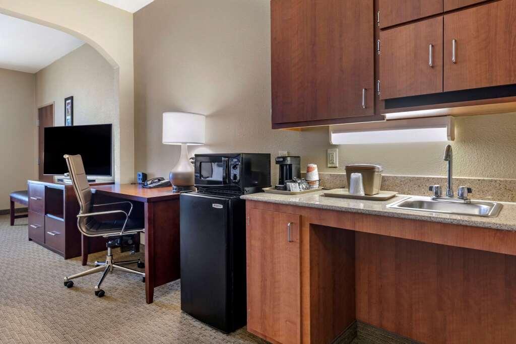 hotel image 36