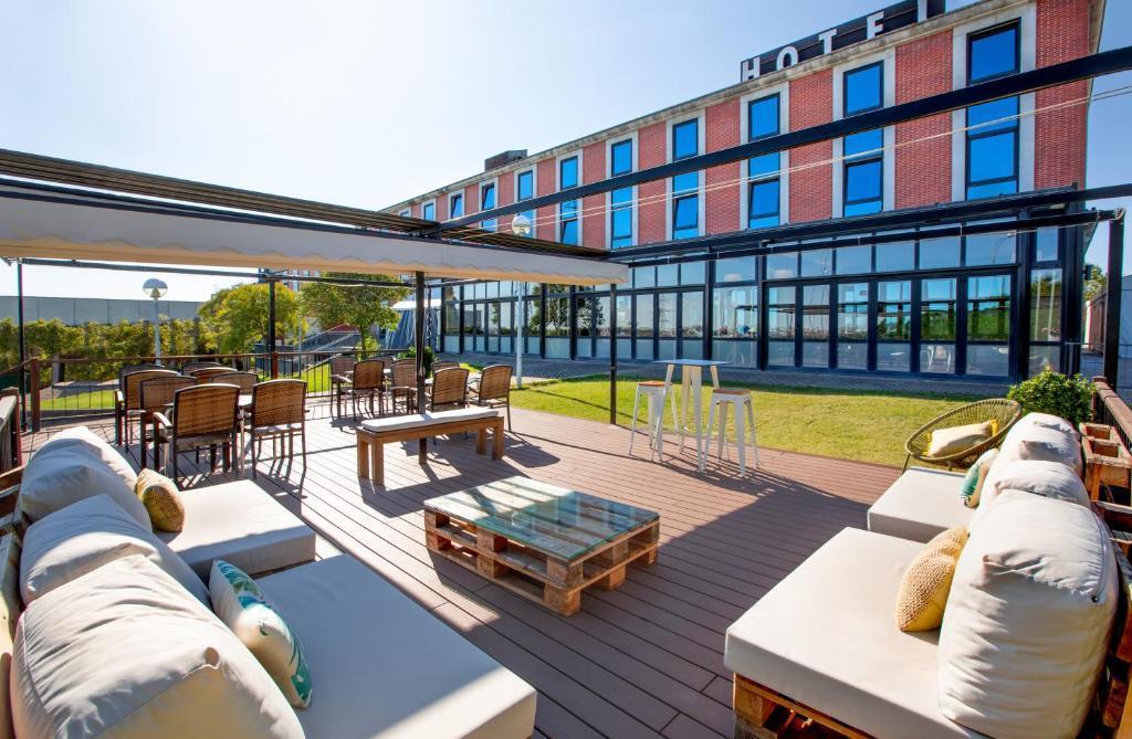 hotel image 16