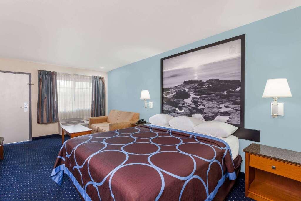 hotel image 8