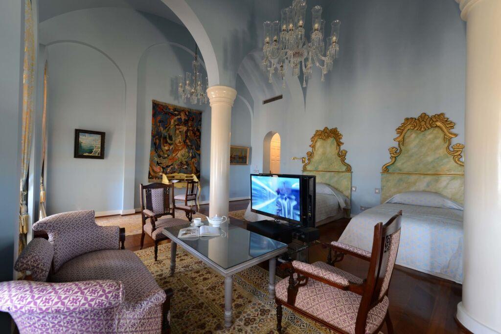 hotel image 13
