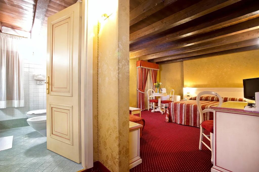 hotel image 24