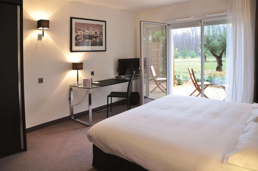 hotel image 32