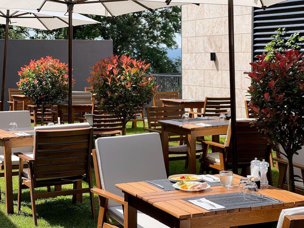 hotel image 32