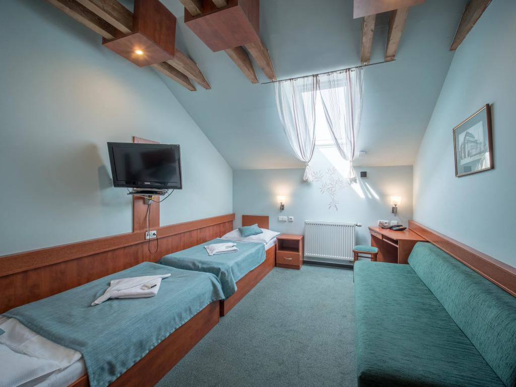hotel image 16