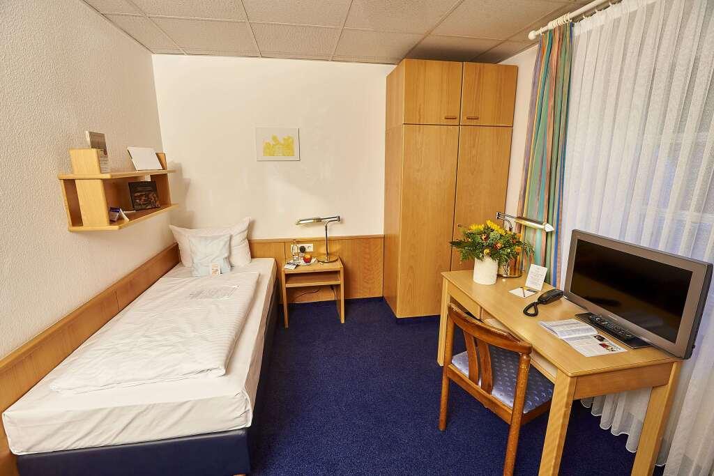 hotel image 9
