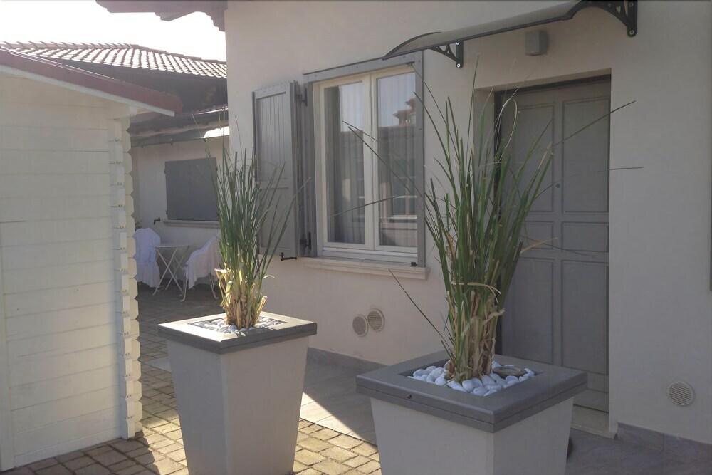 hotel image 8