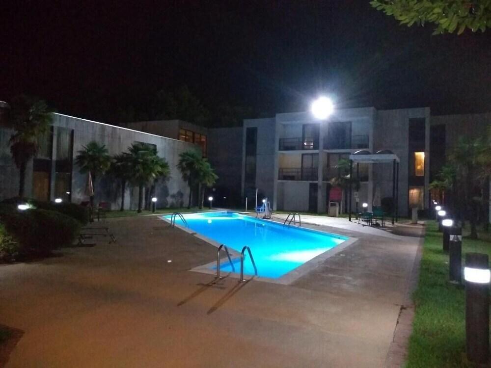 hotel image 12