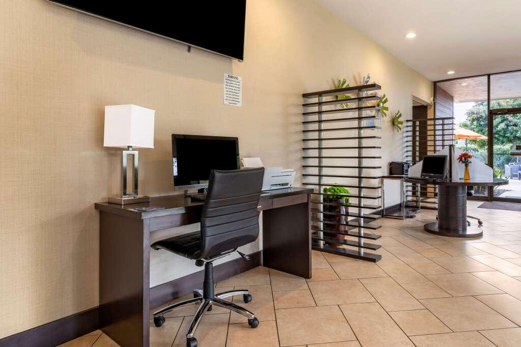 hotel image 32