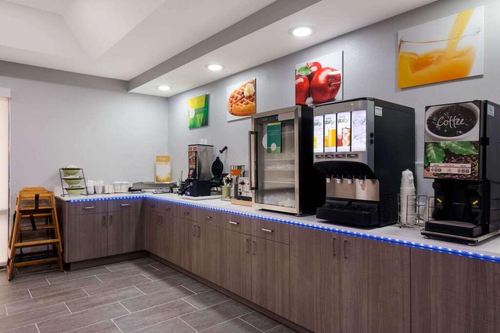 hotel image 8
