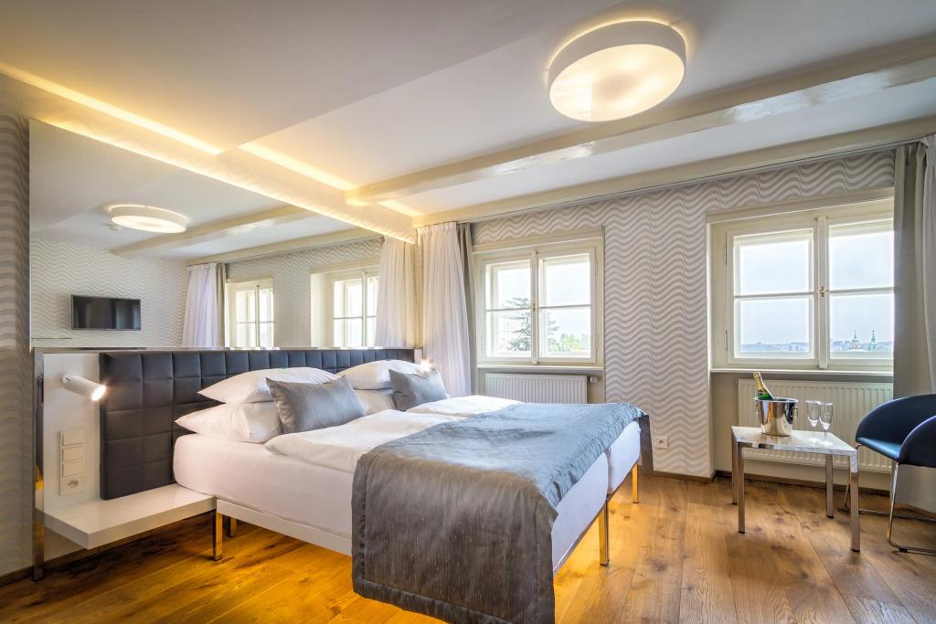 hotel image 18