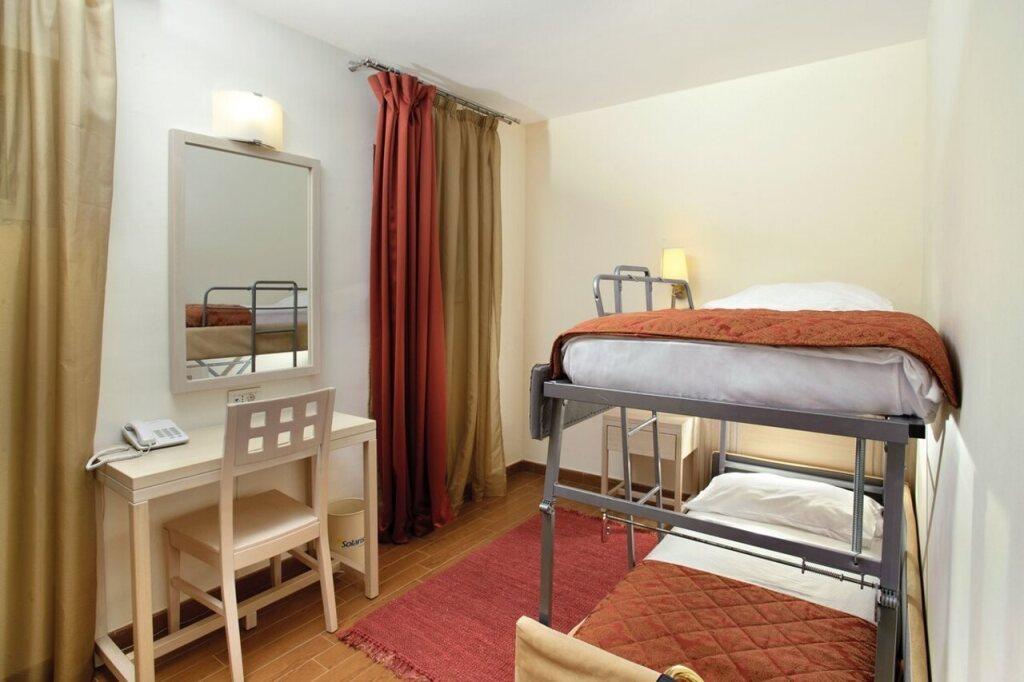 hotel image 9