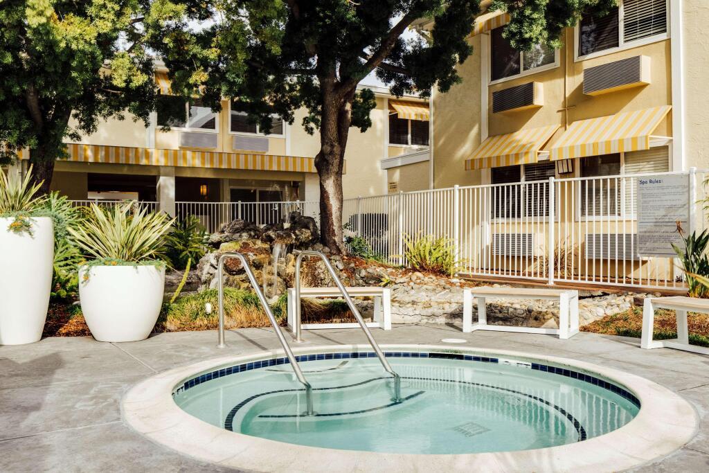 hotel image 12