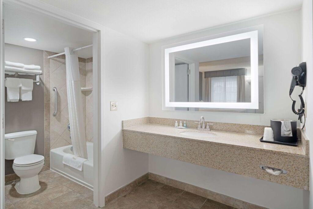 hotel image 16