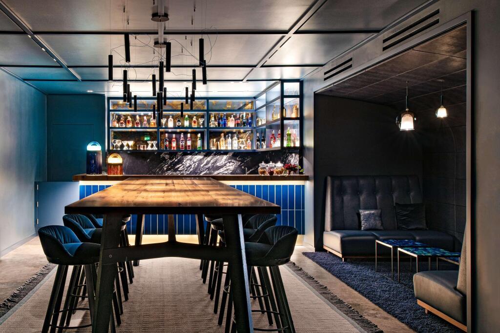 hotel image 12