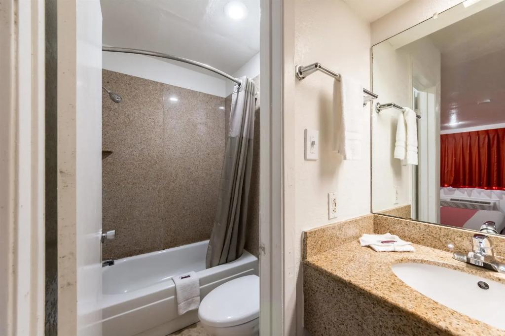 hotel image 13