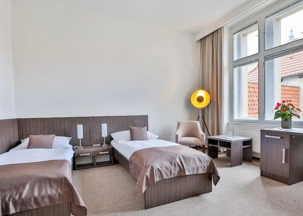 hotel image 10