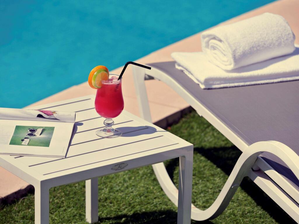 hotel image 12