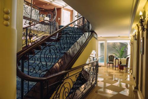 hotel image 8