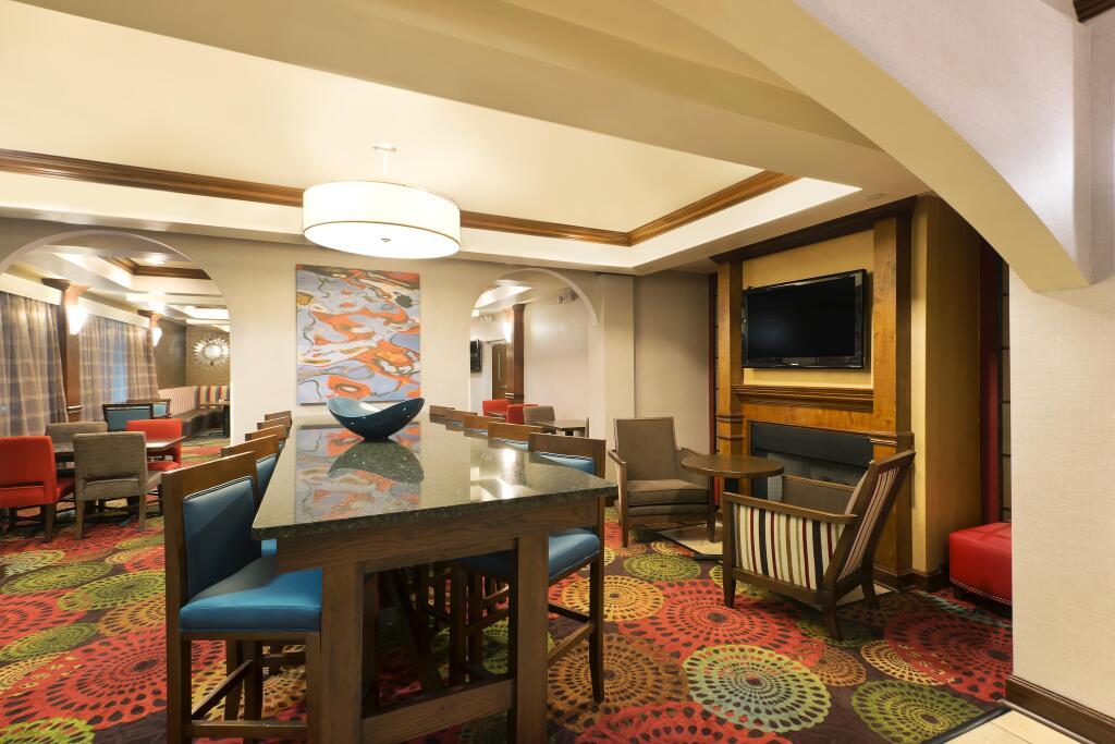 hotel image 16