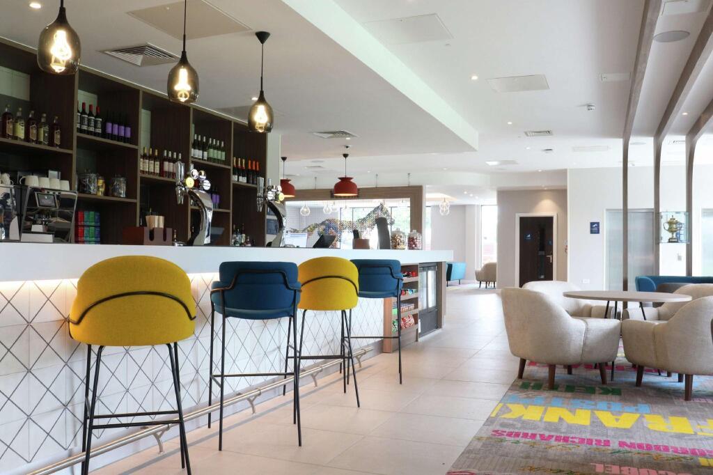 hotel image 16