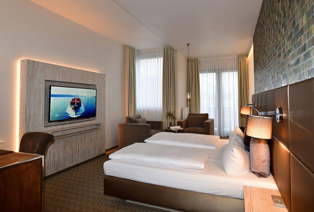 hotel image 10