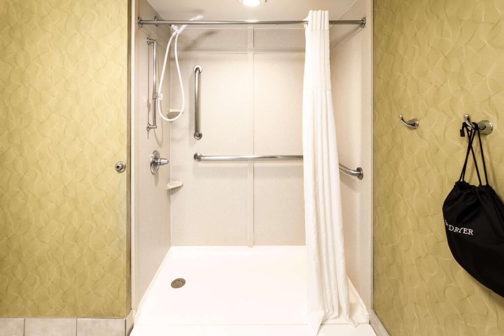 hotel image 16