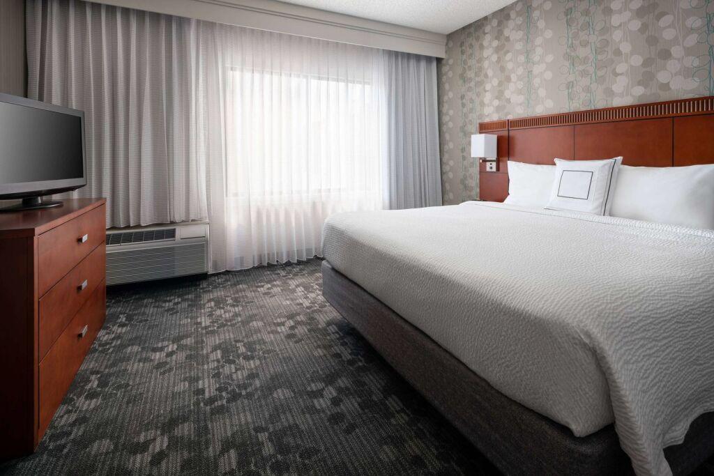 hotel image 16