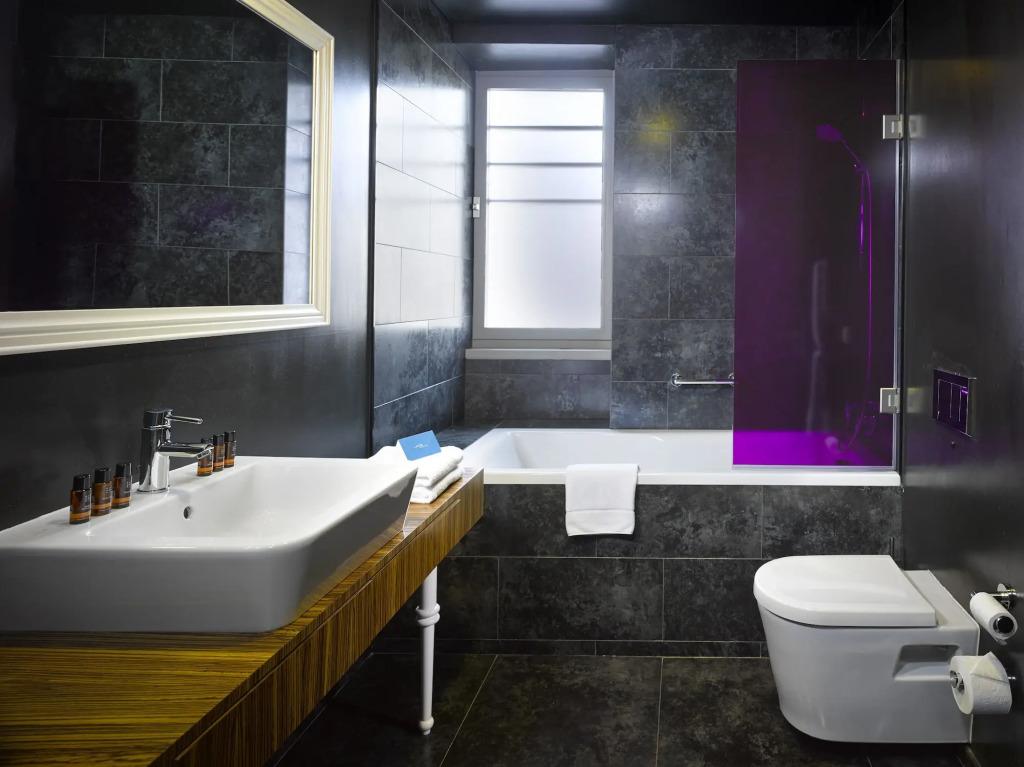 hotel image 9