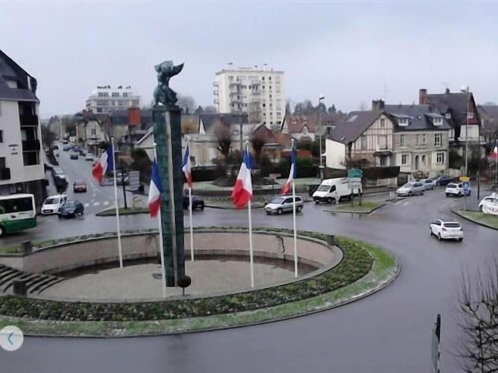hotel image 13