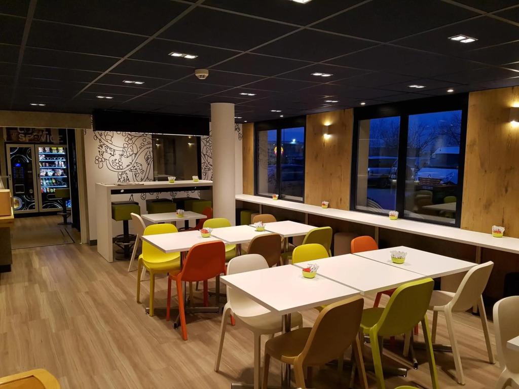 hotel image 13