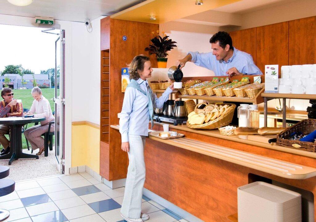 hotel image 11