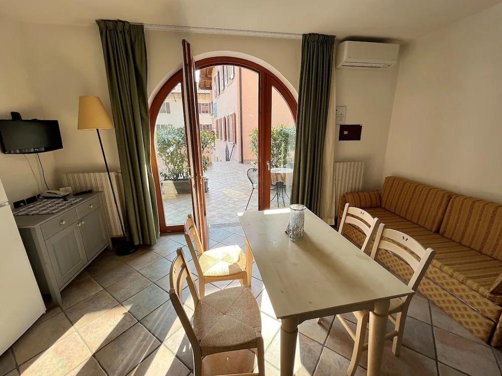 hotel image 13