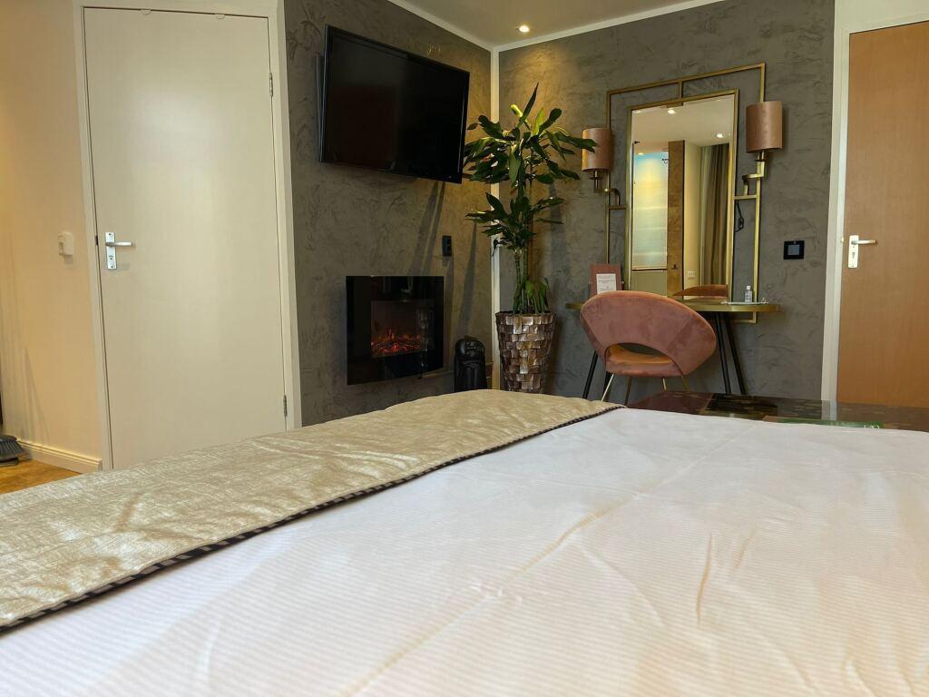 hotel image 22